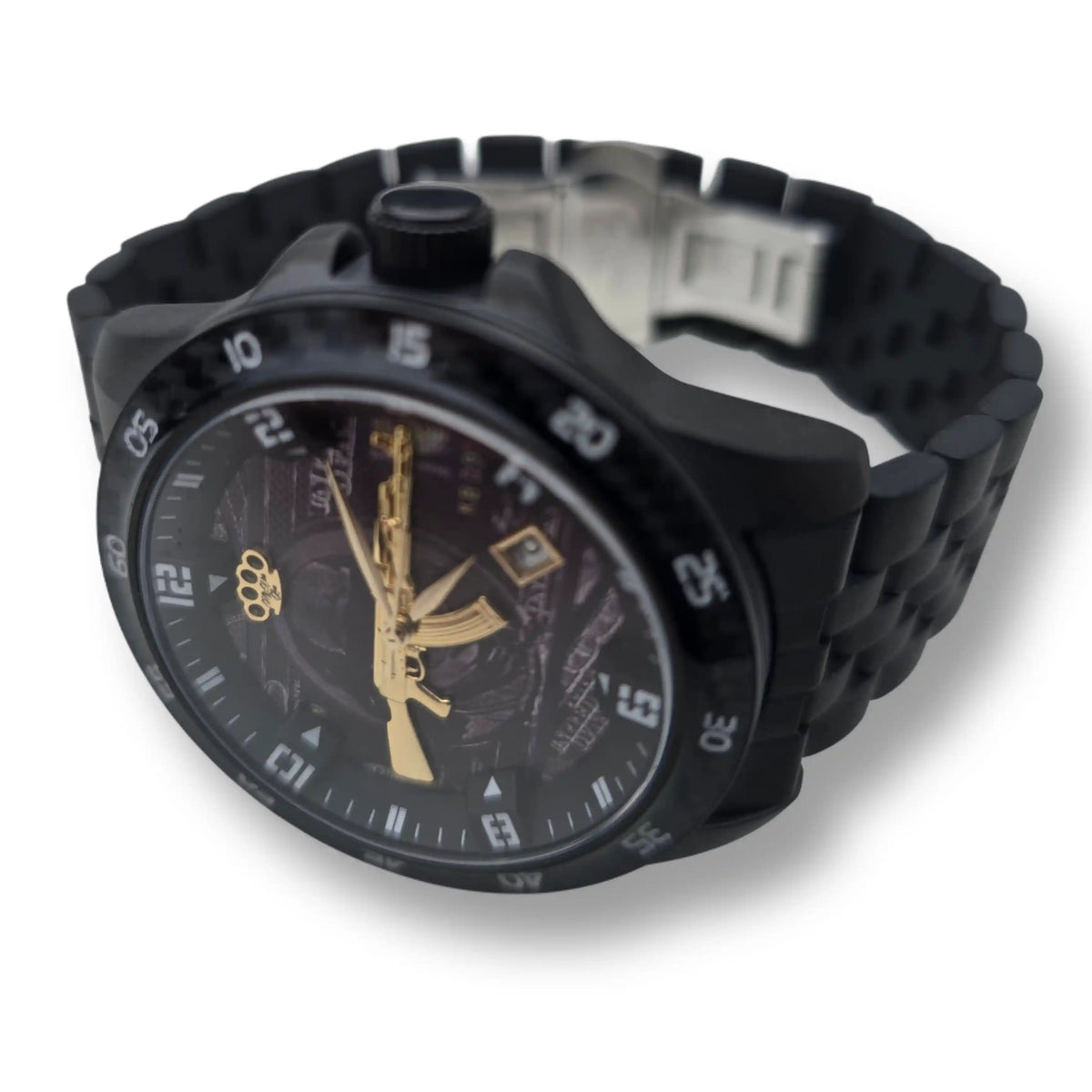 Montre automatique MVL AK47 carbone noir, vue de côté avec bracelet à maillons et logo MVL doré