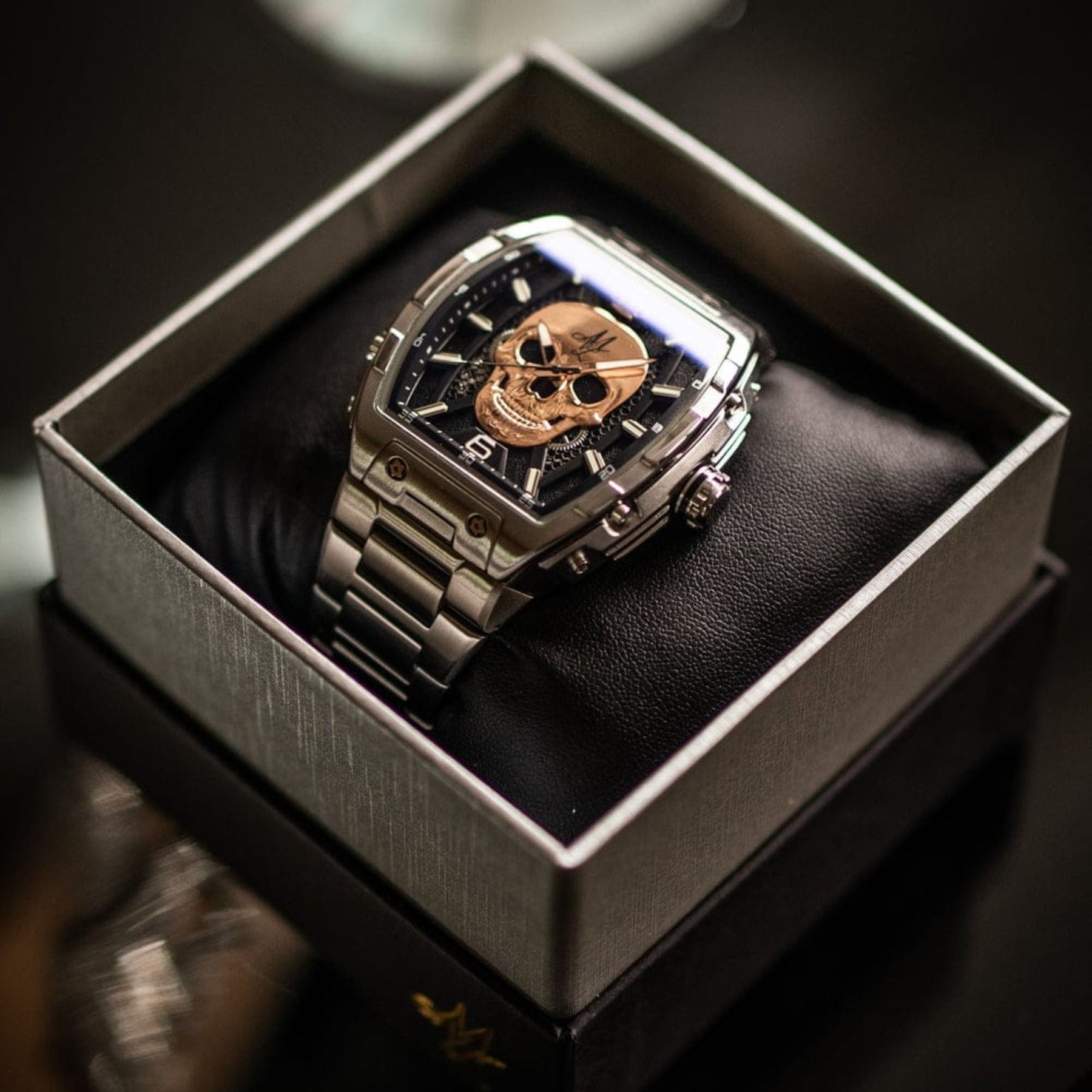 MVL Automatische Totenkopf-Uhr Japanisches Uhrwerk - Stahlarmband - Silber
