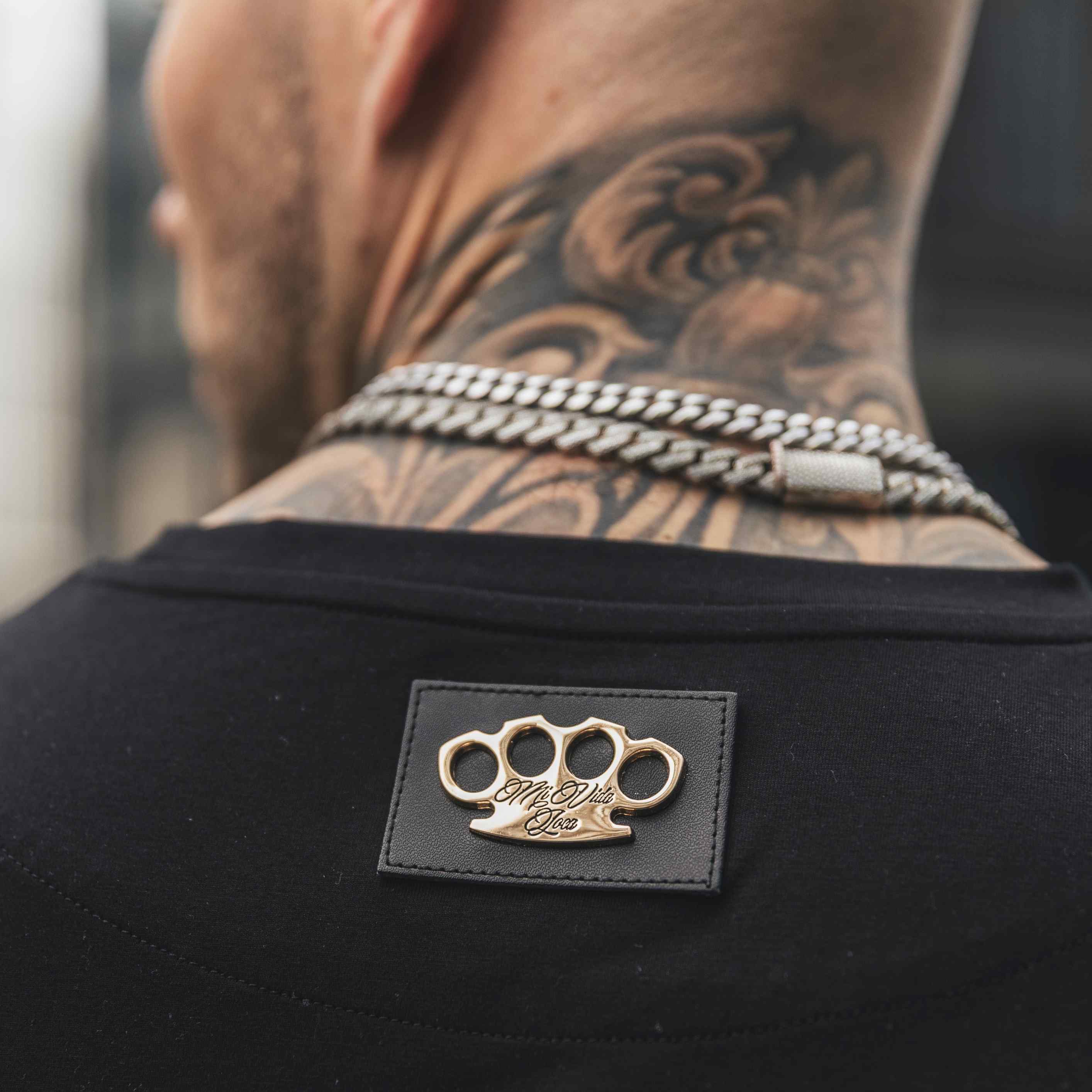 T-shirt « Défends tes valeurs » - noir